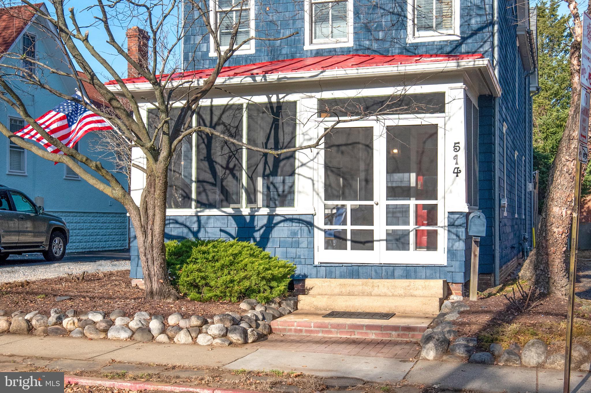 514 Chesapeake Avenue Annapolis, MD 21403 - Photo 3 of 79