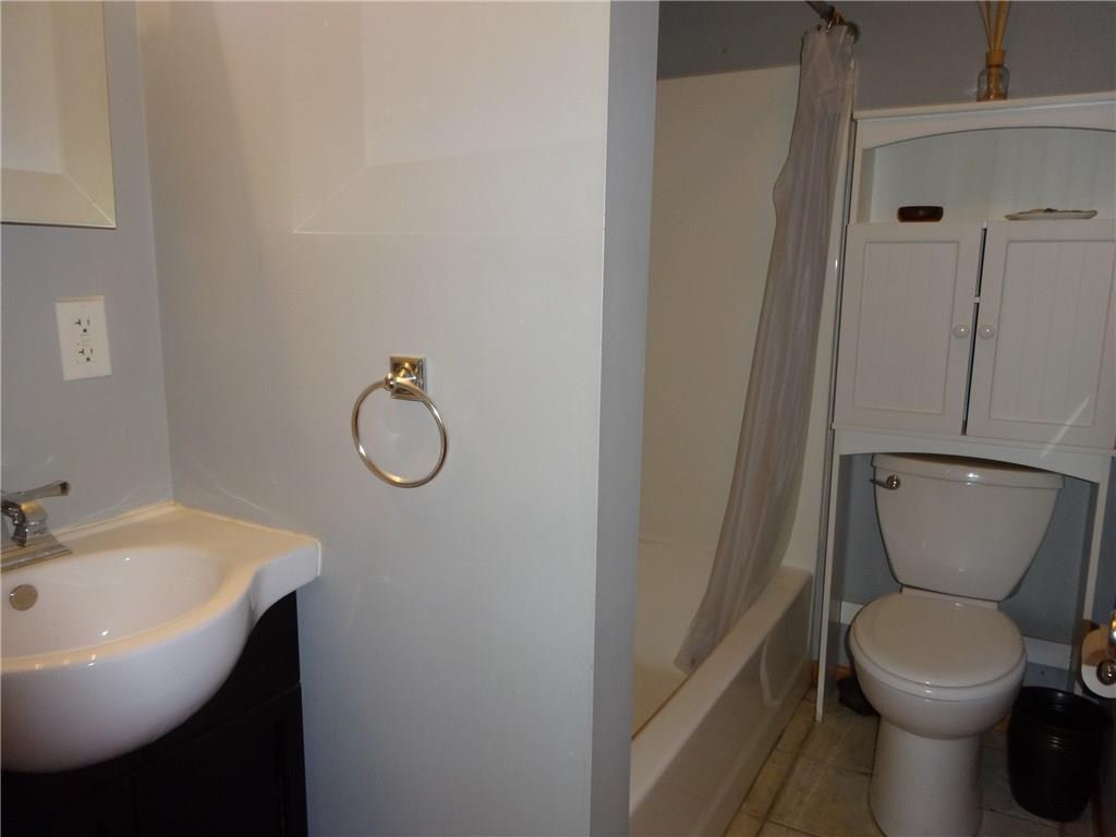 223 Ridge Avenue Pittsburgh, PA 15221 - Photo 14 of 25 Gallery Image 14