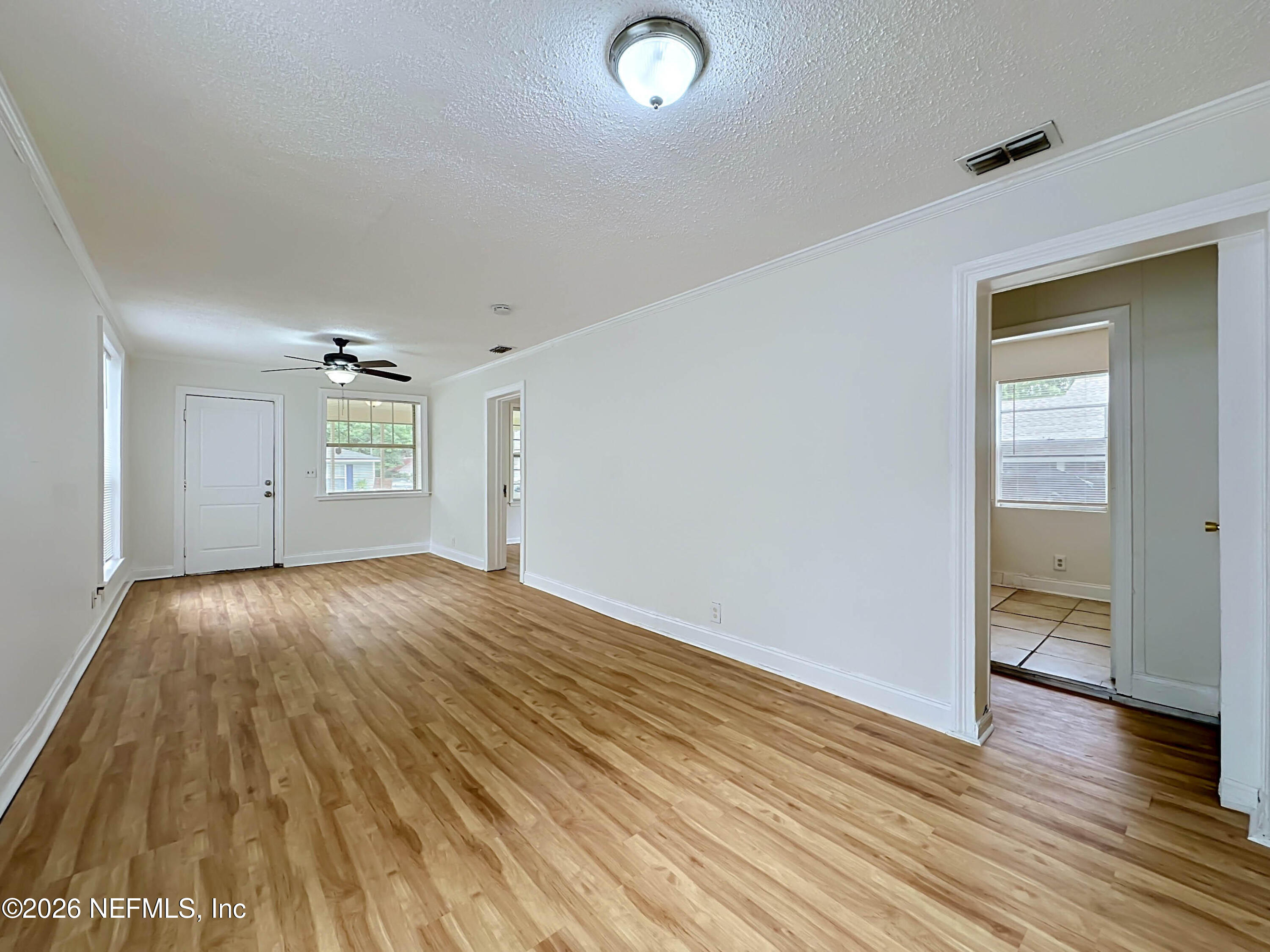 224 Spring Street Jacksonville, FL 32254 - Photo 8 of 33 08_beyc6a454d7086202