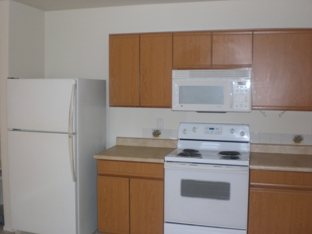 11622 West Bloomfield Road El Mirage, AZ 85335 - Photo 3 of 19 cimg0072