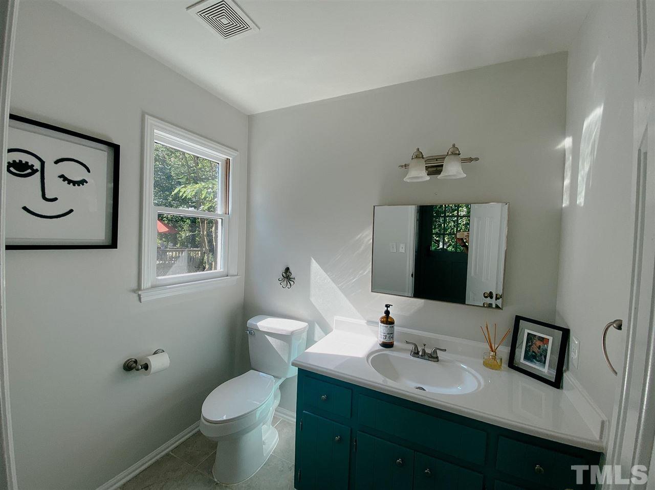 404 Rosehaven Drive Raleigh, NC 27609 - Photo 14 of 30