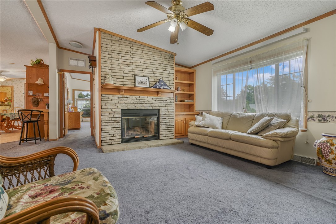 4 Nightingale Lane Tiverton, RI 02878 - Photo 5 of 21