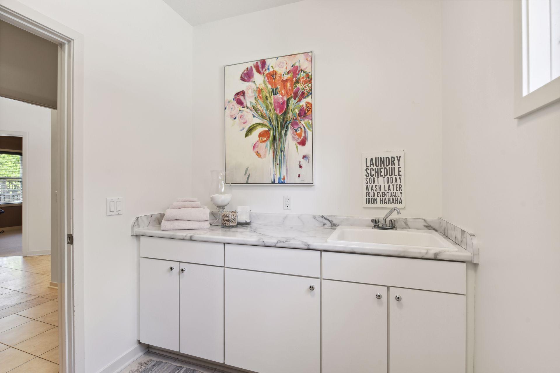 6484 Ivy Way Edina, MN 55436 - Photo 17 of 41