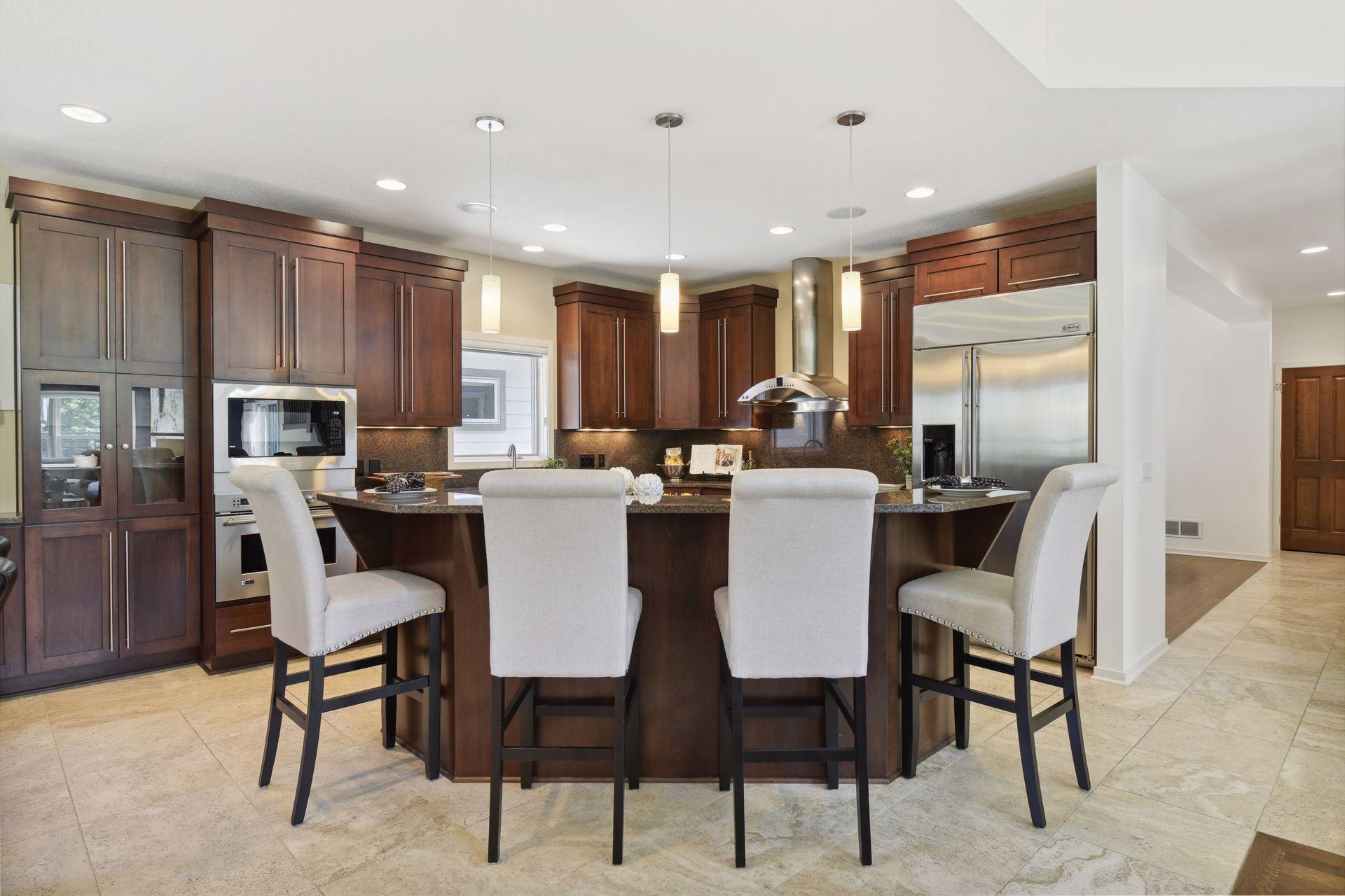 6484 Ivy Way Edina, MN 55436 - Photo 5 of 41