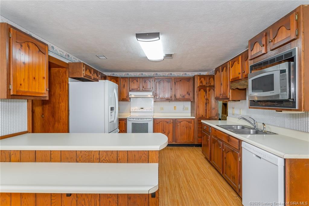 1006 Valley View Road Southwest Corydon, IN 47112 - Photo 23 of 50 Gallery Image 23
