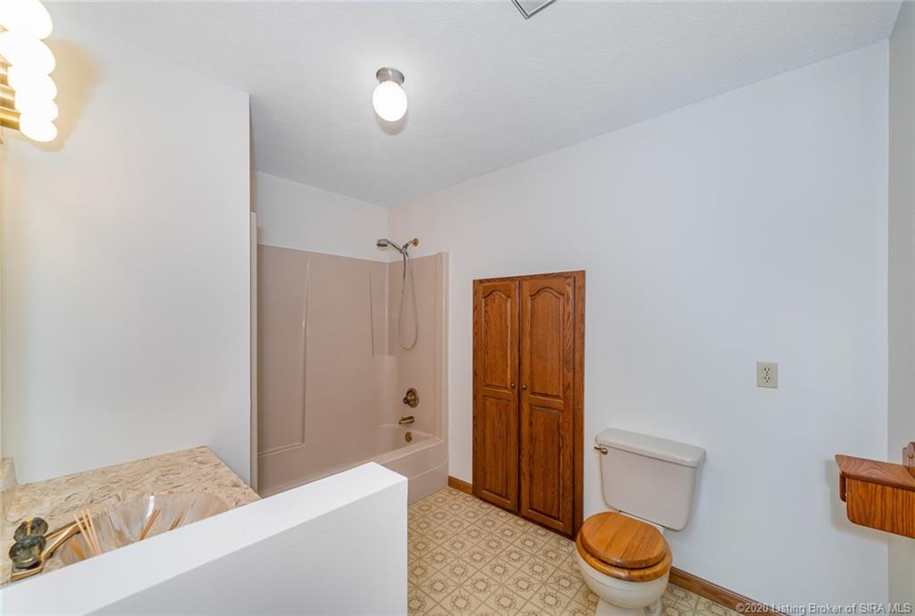 1006 Valley View Road Southwest Corydon, IN 47112 - Photo 35 of 50 Gallery Image 35