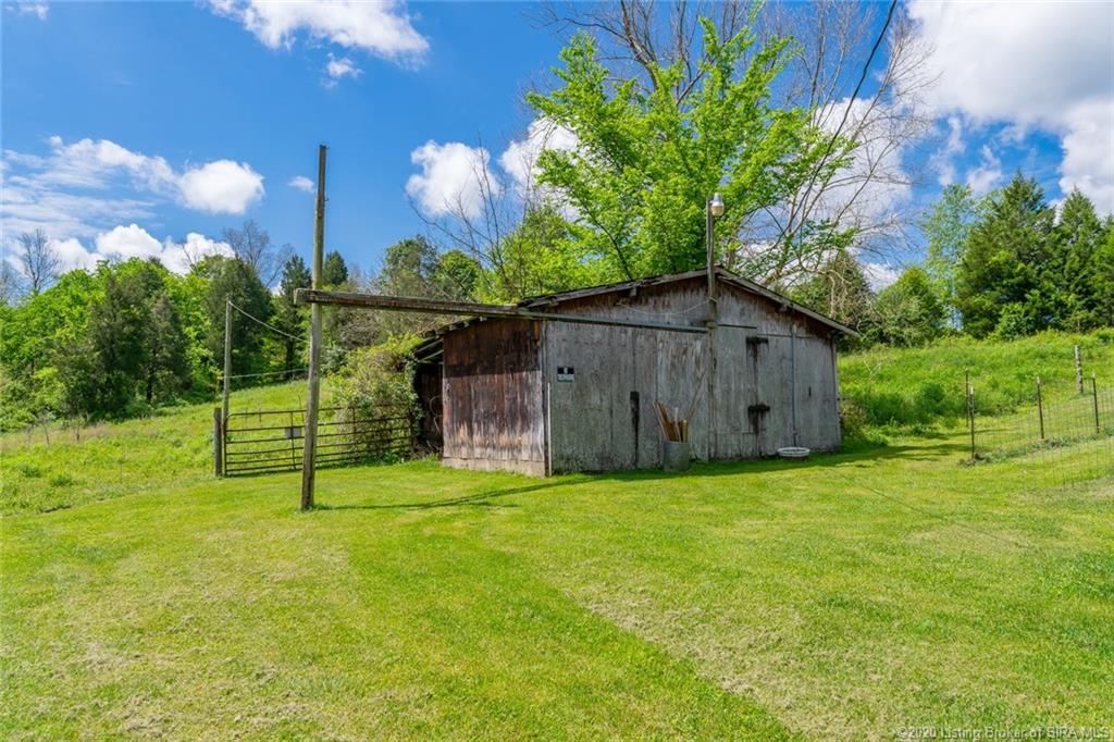 1006 Valley View Road Southwest Corydon, IN 47112 - Photo 9 of 50 Gallery Image 9