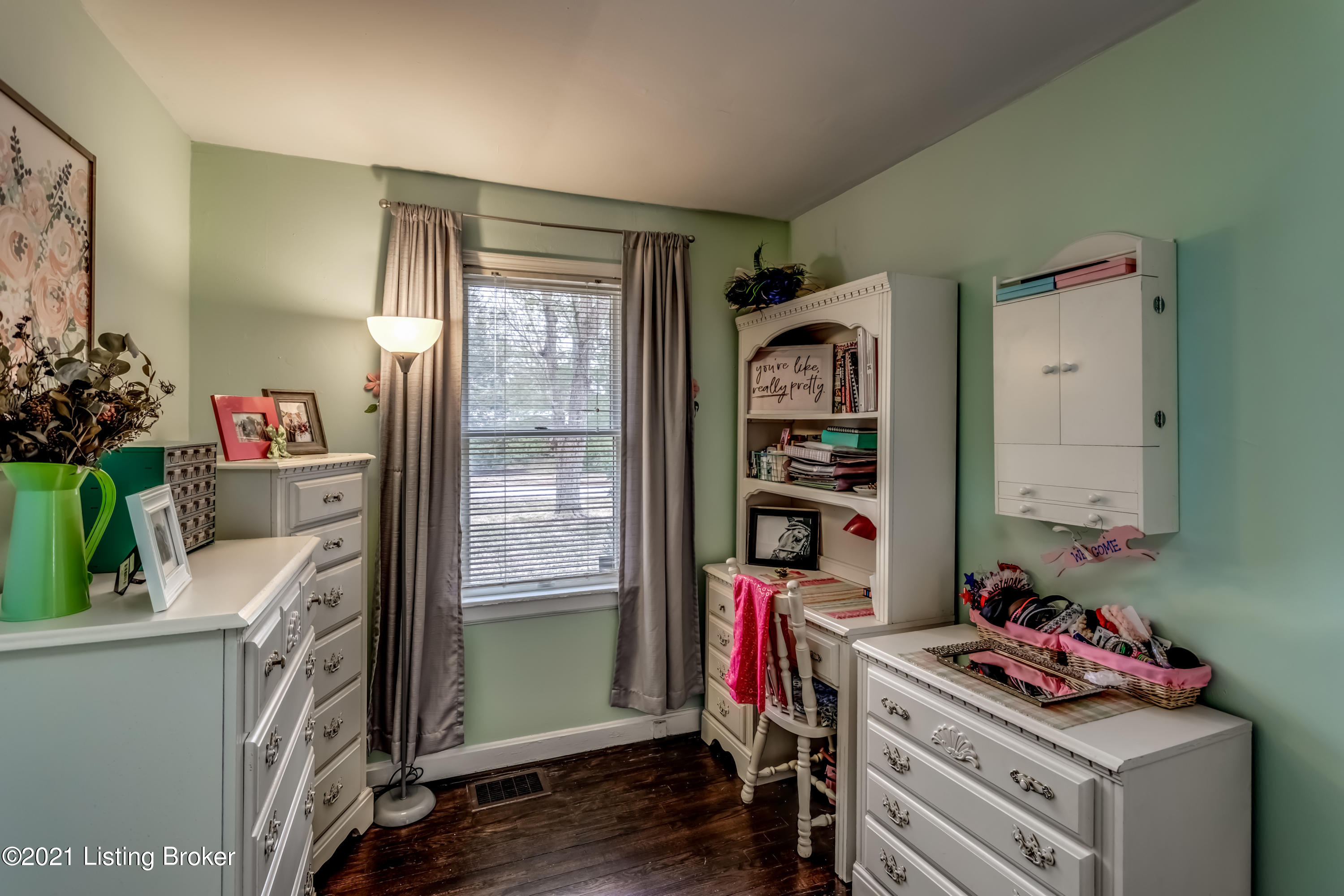 8109 Old Mill Road Pewee Valley, KY 40056 - Photo 29 of 46 H70A1003-A