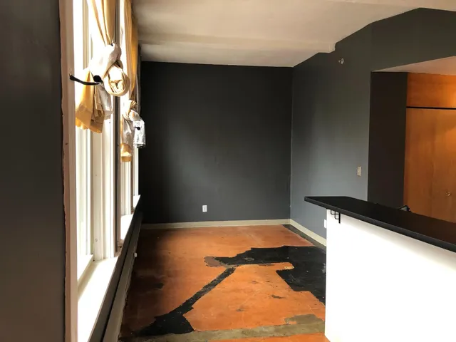 $85,900 | 488 Wabasha Street North, Unit 201, St. Paul, MN 55101