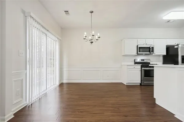 $2,400 | 3033 Hartright Bend Court, Duluth, GA 30096