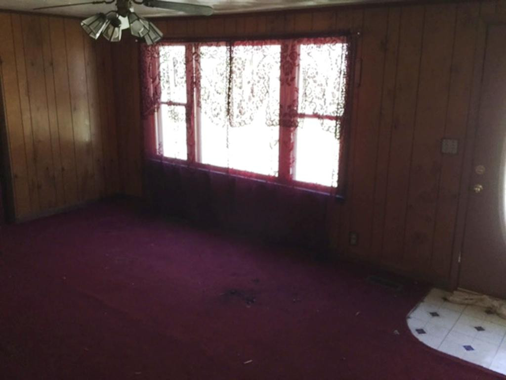 2485 Bulldog Road Trade, TN 37691 - Photo 6 of 12 Living Room