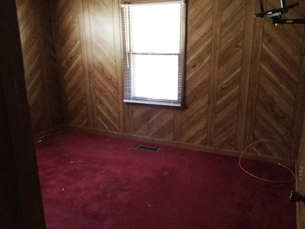 2485 Bulldog Road Trade, TN 37691 - Photo 9 of 12 Bedroom