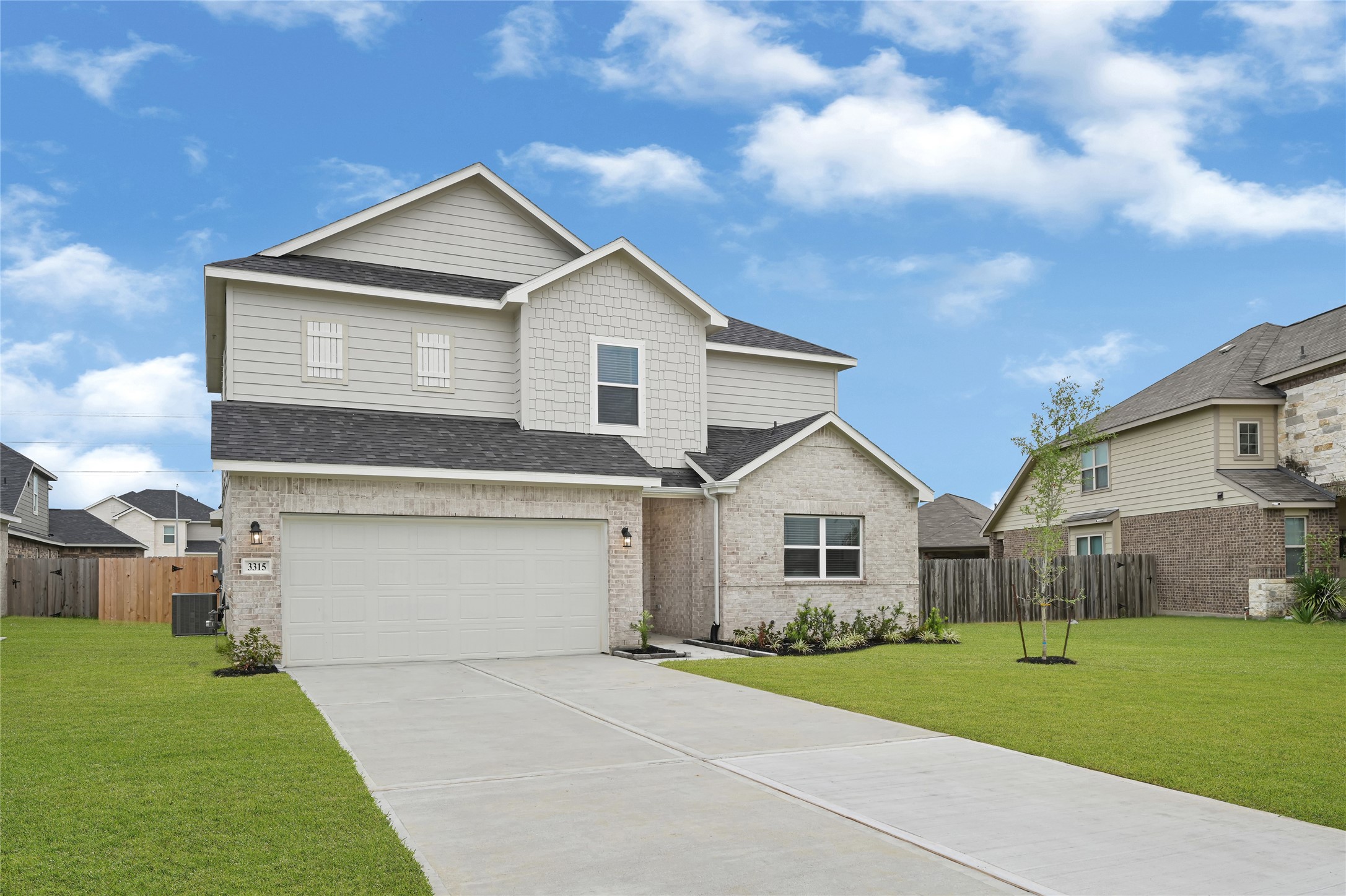 2106 Spring Hollow Drive Baytown, TX 77521 - Photo 2 of 31