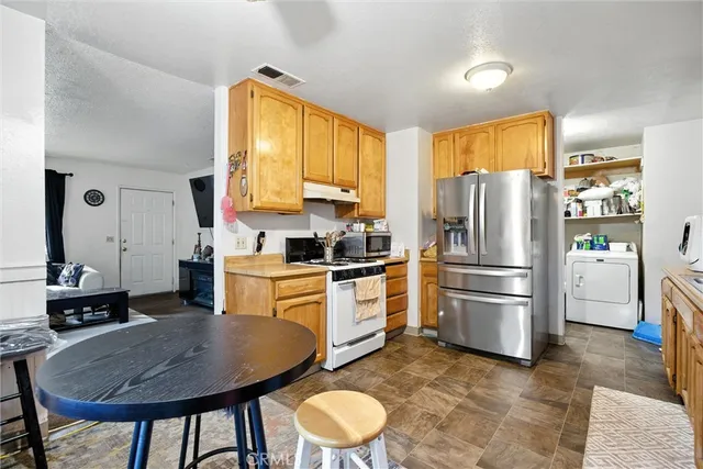 $297,000 | 79 Rennat Way, Orland, CA 95963