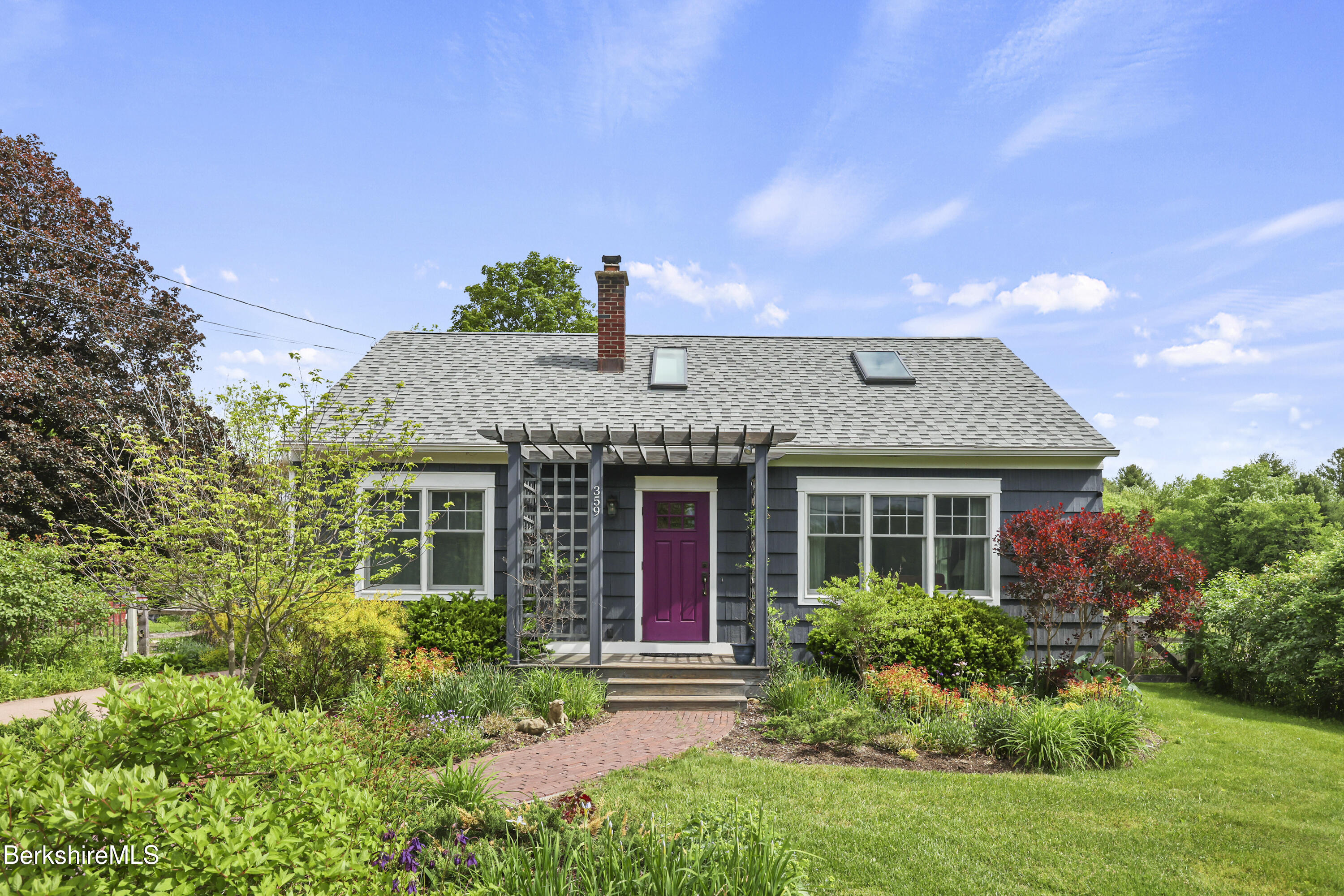 359 New Lenox Road Lenox, MA 01240 - Photo 3 of 45 front view