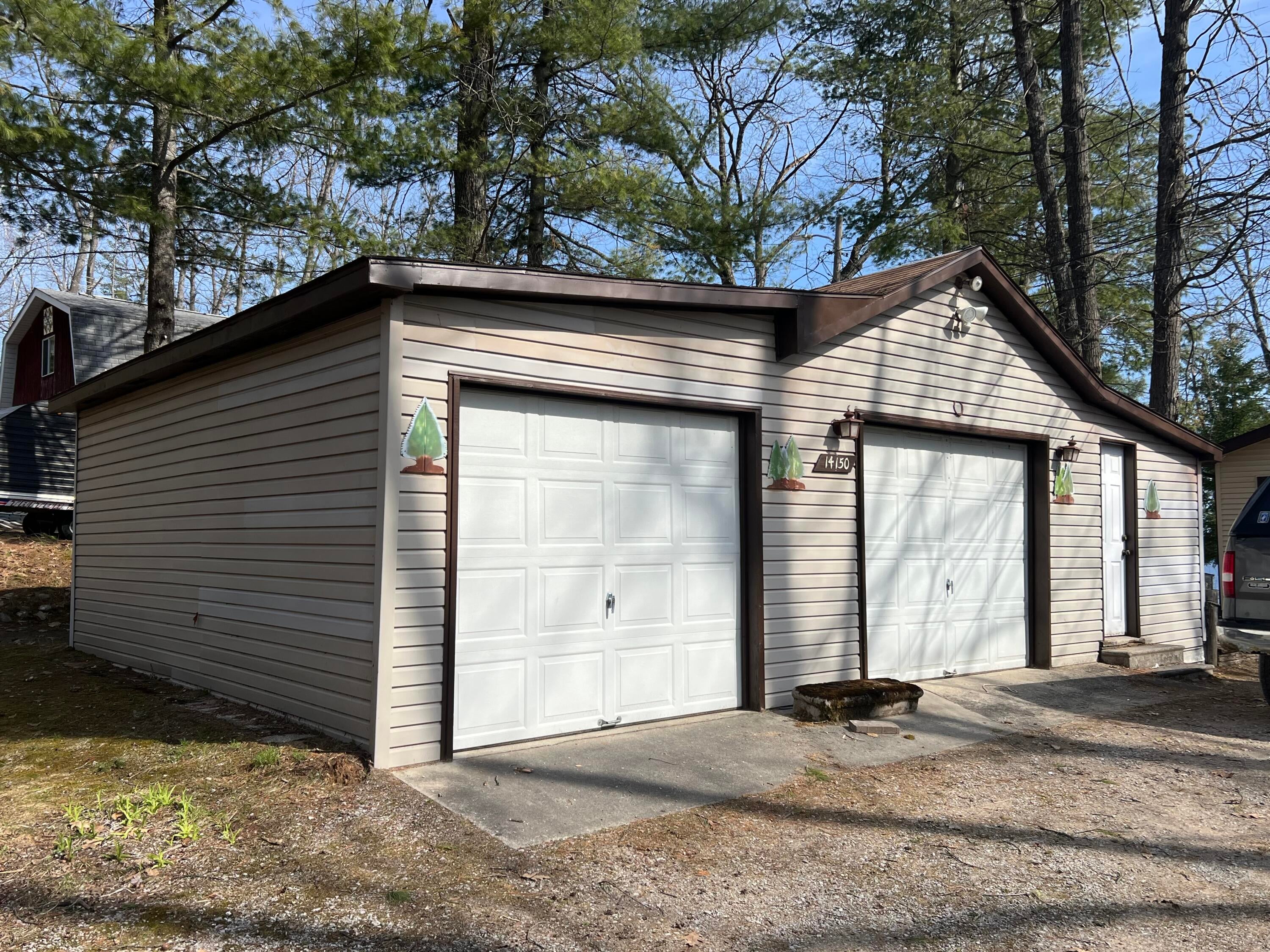 14150 Pointe Road Atlanta, MI 49709 - Photo 11 of 85 IMG_2310