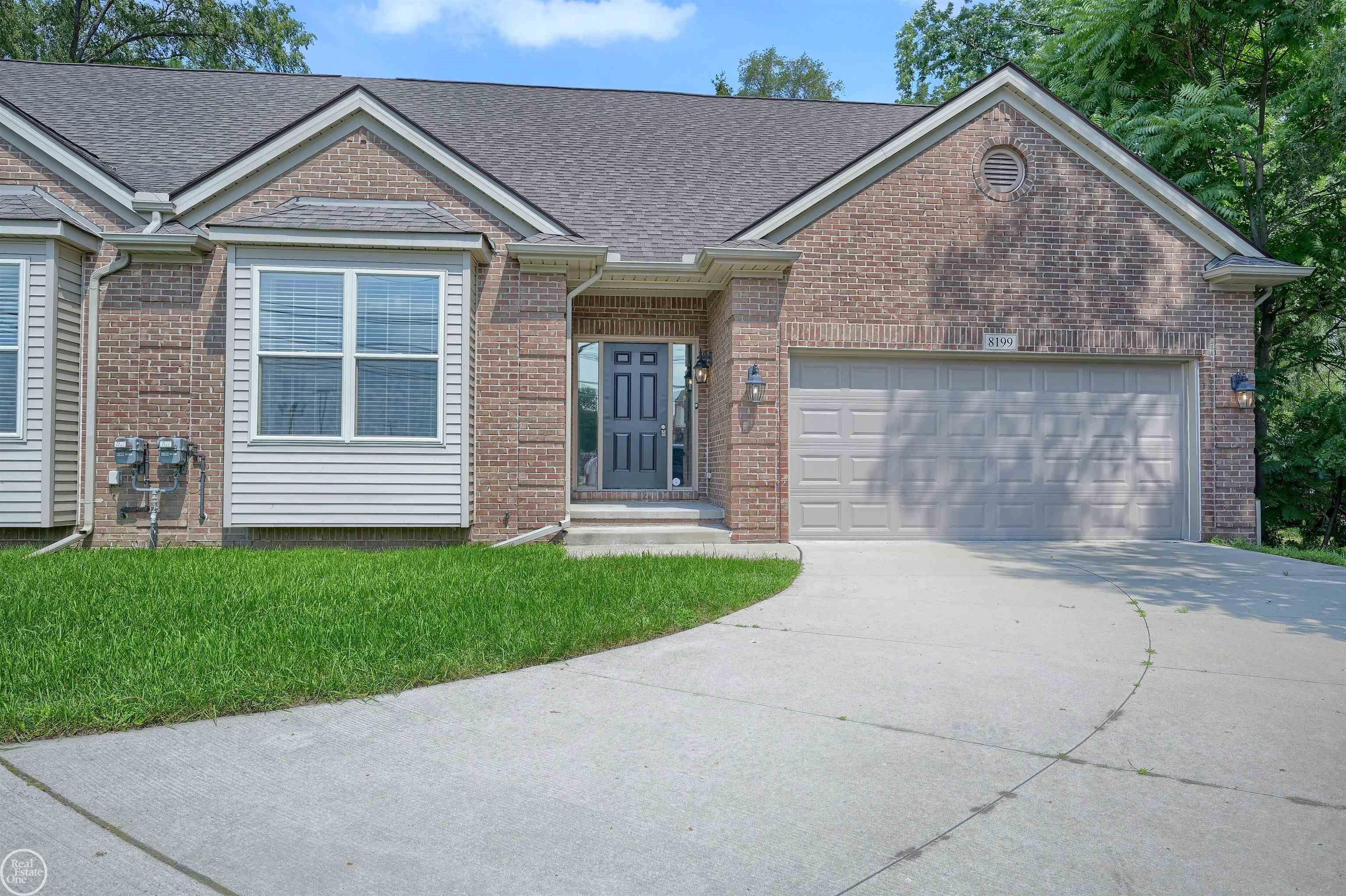 8199 22 Mile Road, Unit RIGHT SIDE ) Utica, MI 48317 - Photo 29 of 59