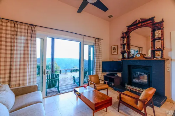 $2,199,000 | 19801 Kelly Road, Geyserville, CA 95441