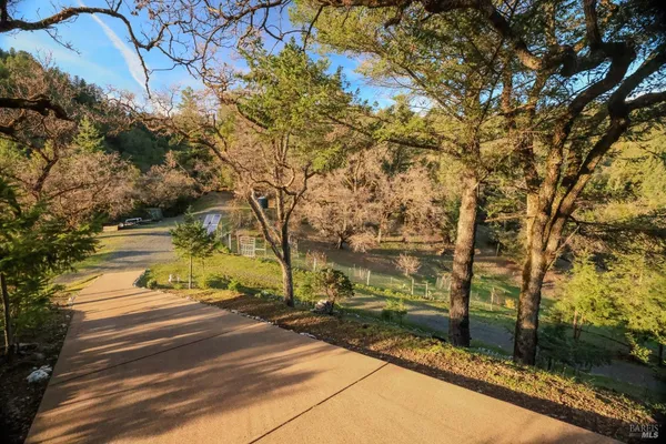 $2,199,000 | 19801 Kelly Road, Geyserville, CA 95441