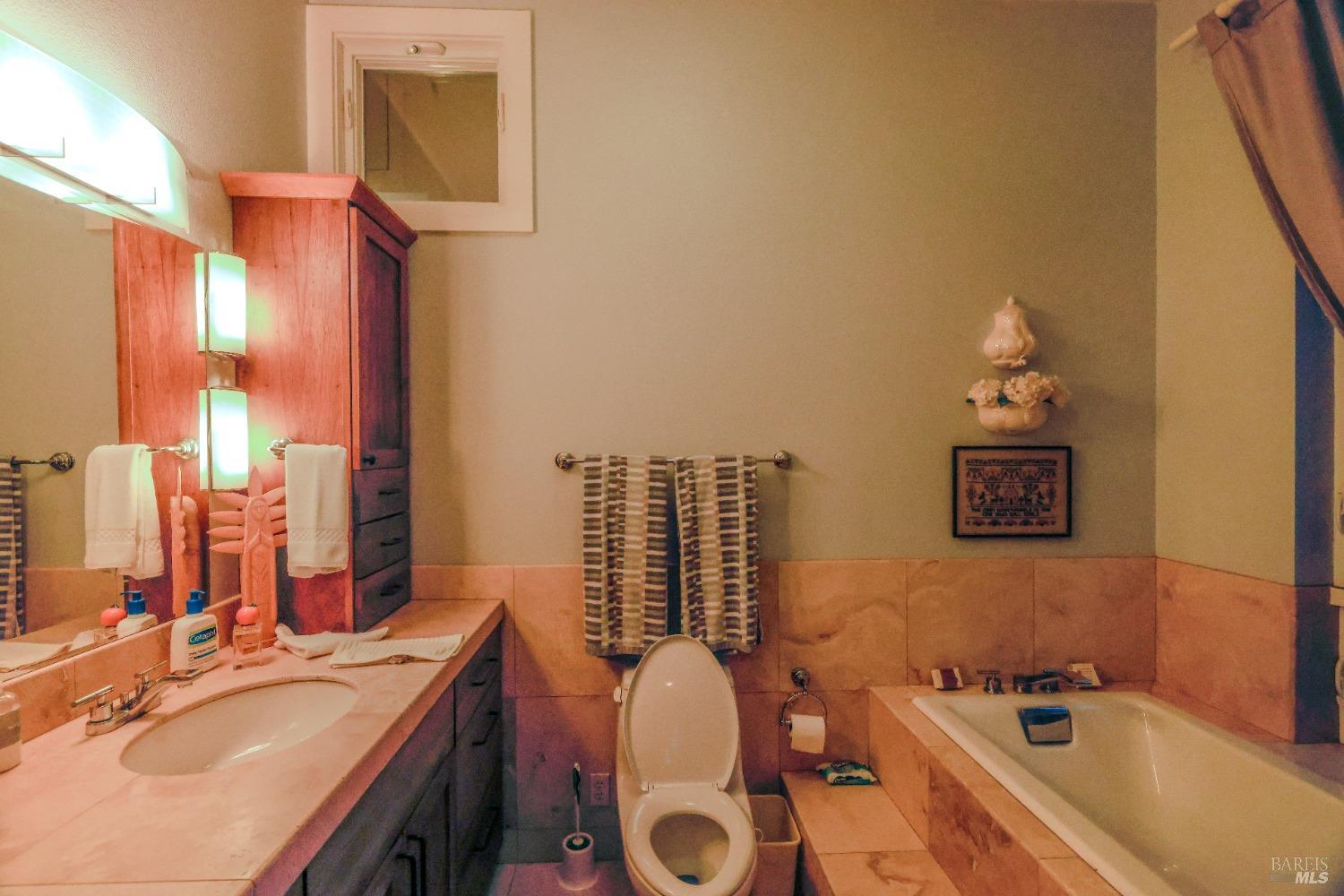 19801 Kelly Road Geyserville, CA 95441 - Photo 43 of 84