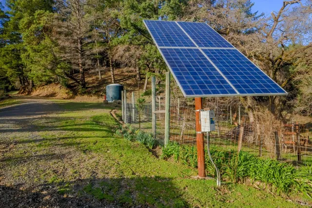 $2,199,000 | 19801 Kelly Road, Geyserville, CA 95441