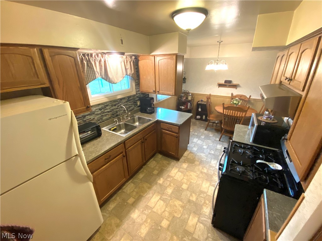 2219 Lyntz Townline Road Southwest Warren, OH 44481 - Photo 20 of 34 Gallery Image 20