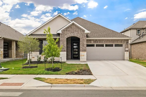 $2,300 | 2008 Bobtail Pass, Leander, TX 78641