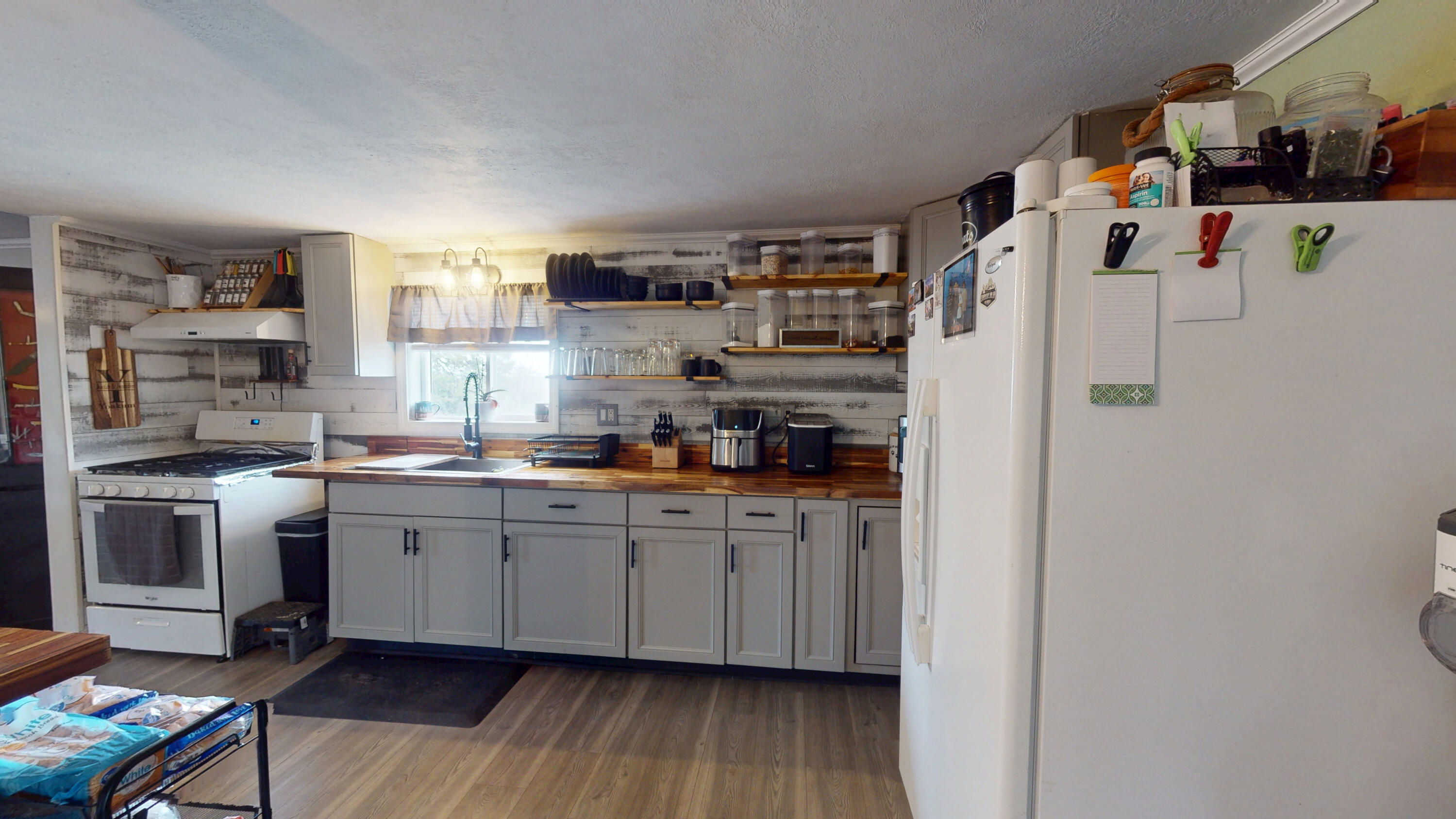 905 Presque Isle Road Ashland, ME 04732 - Photo 11 of 35 905 PI Rd
