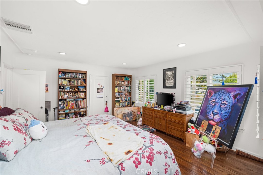 2775 Motor Avenue Los Angeles, CA 90064 - Photo 34 of 55