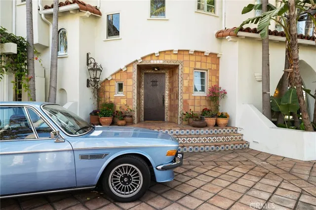 $4,974,999 | 2775 Motor Avenue, Los Angeles, CA 90064