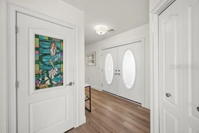 $8,950 | 527 56th Street, Holmes Beach, FL 34217