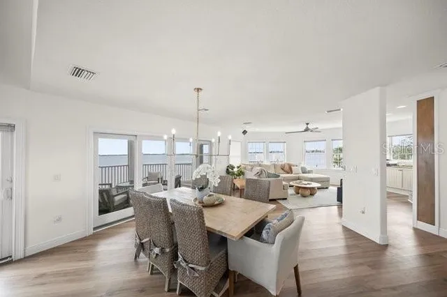 $8,950 | 527 56th Street, Holmes Beach, FL 34217