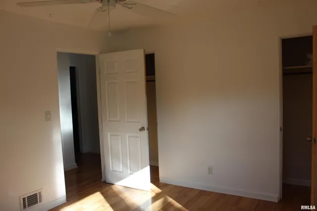 $160,000 | 8 Northbrook Drive, Mount Vernon, IL 62864