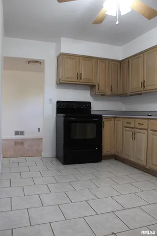 $160,000 | 8 Northbrook Drive, Mount Vernon, IL 62864