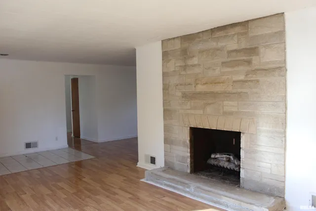 $160,000 | 8 Northbrook Drive, Mount Vernon, IL 62864