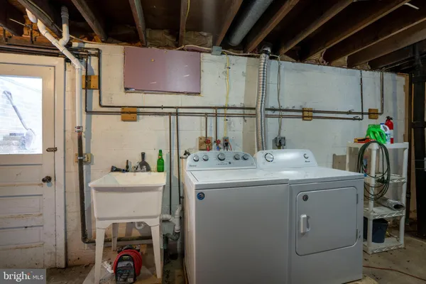 $260,000 | 354 West Sycamore Road, Snow Shoe, PA 16874