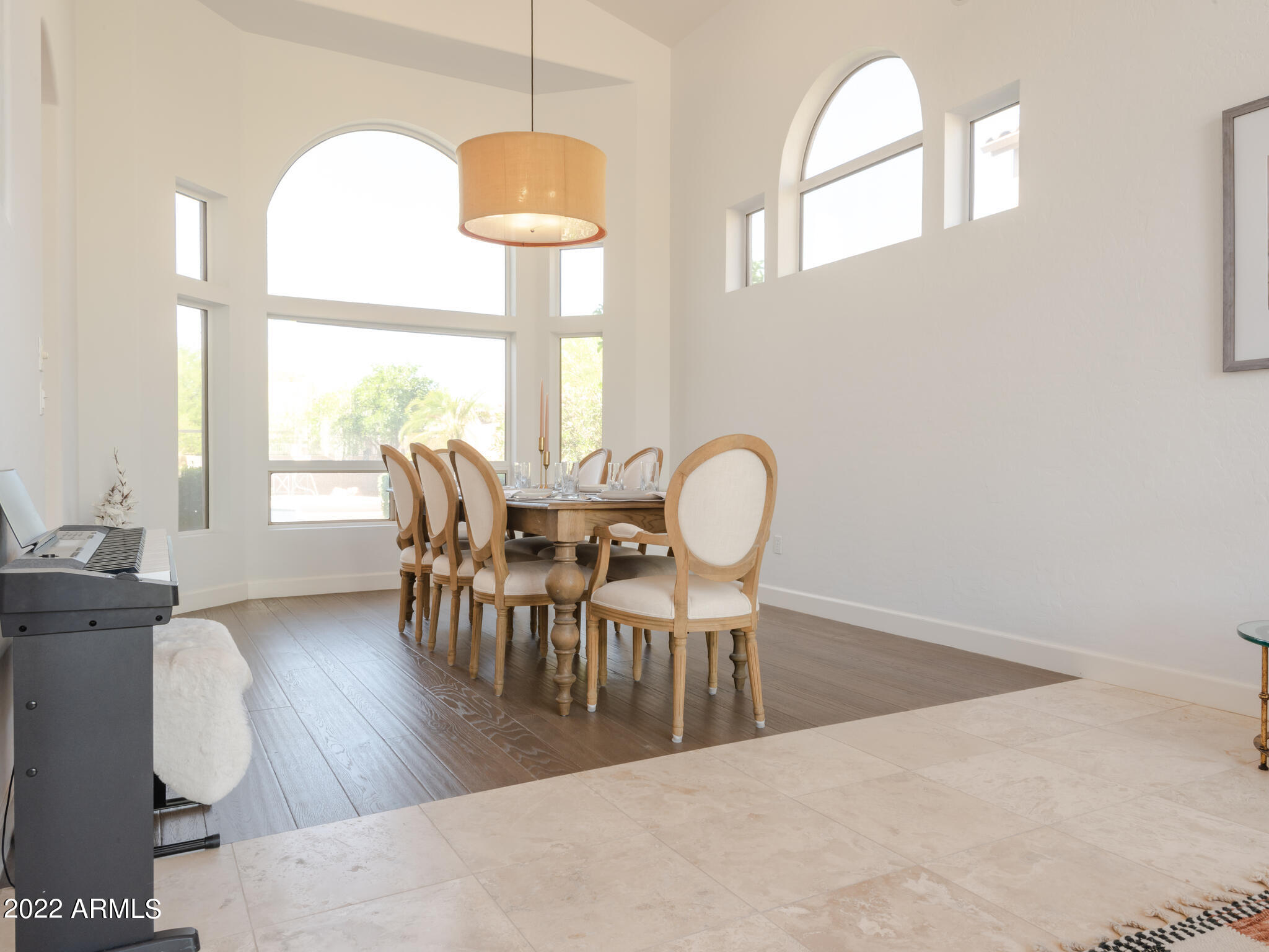 7357 East Rochelle Circle Mesa, AZ 85207 - Photo 5 of 55 7357 E Rochelle Circle 20220502-DSC_8928