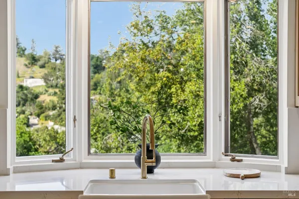 $2,795,000 | 88 Lincoln Park, San Anselmo, CA 94960