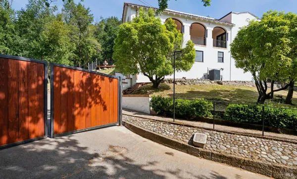 $2,795,000 | 88 Lincoln Park, San Anselmo, CA 94960