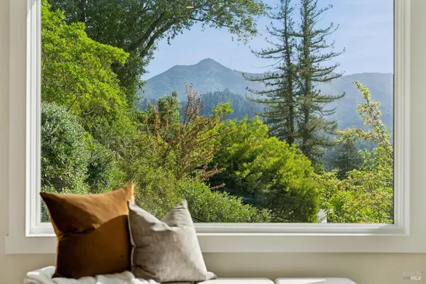 $2,795,000 | 88 Lincoln Park, San Anselmo, CA 94960