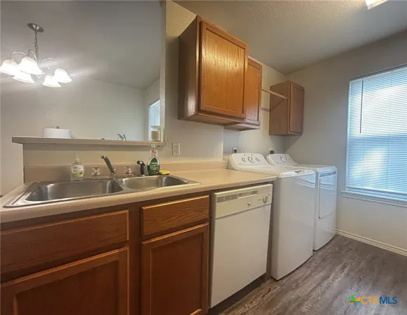 $1,000 | 409 Creek Street, Unit B, Copperas Cove, TX 76522