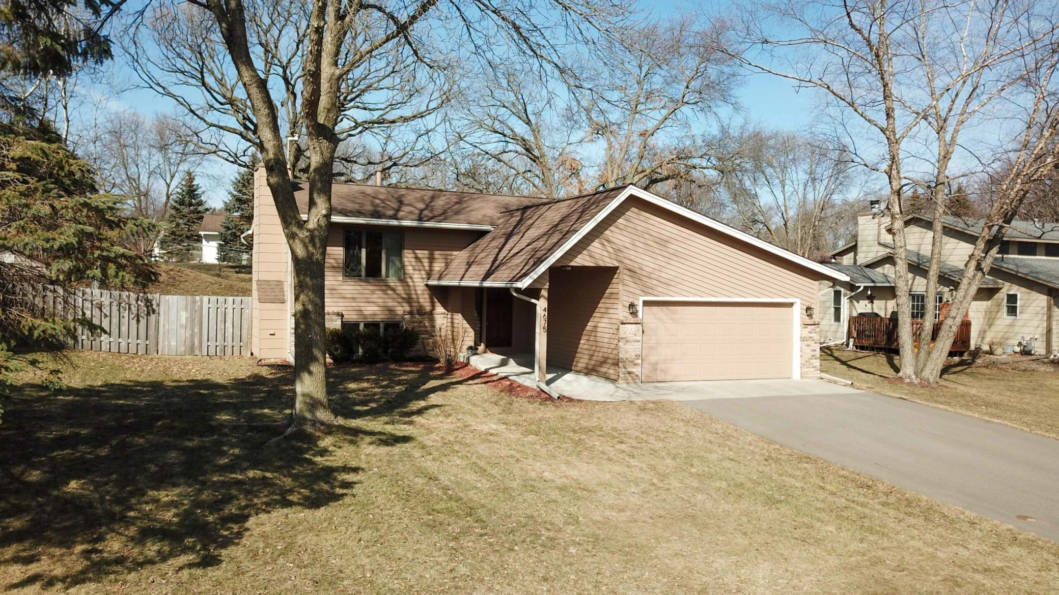 4675 Beacon Hill Road Eagan, MN 55122 - Photo 3 of 38 Gallery Image 3
