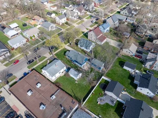 $275,000 | 1034 Talma Street, Aurora, IL 60505