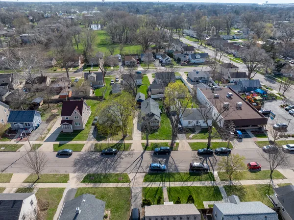 $275,000 | 1034 Talma Street, Aurora, IL 60505