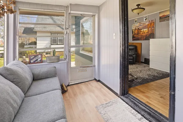 $275,000 | 1034 Talma Street, Aurora, IL 60505