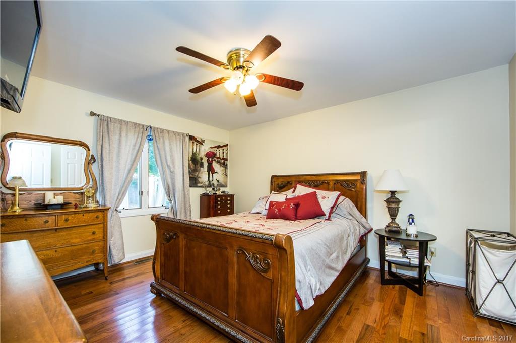 143 Surfside Road, Unit 75 Mooresville, NC 28117 - Photo 10 of 24 Gallery Image 10
