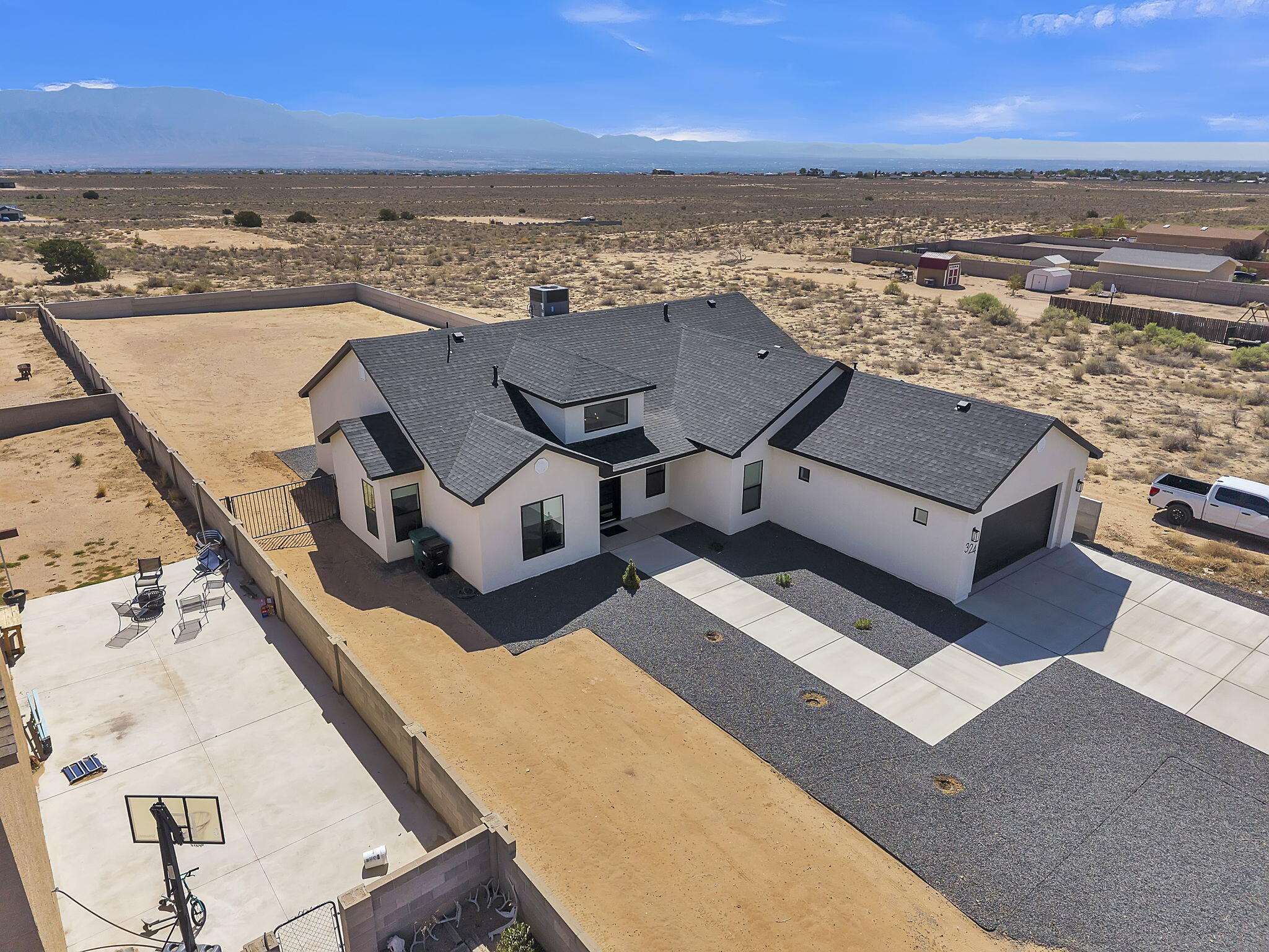324 2nd Street Northeast Rio Rancho, NM 87124 - Photo 19 of 98 Gallery Image 19