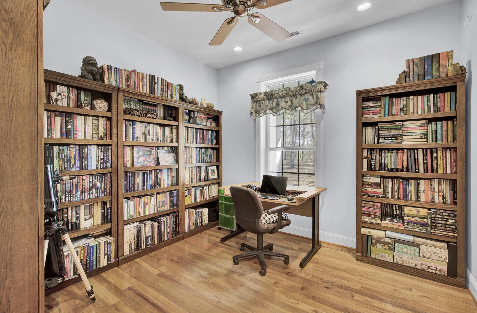 1640 Wire Road Dorchester, SC 29437 - Photo 24 of 85 Office/Study Off Foyer