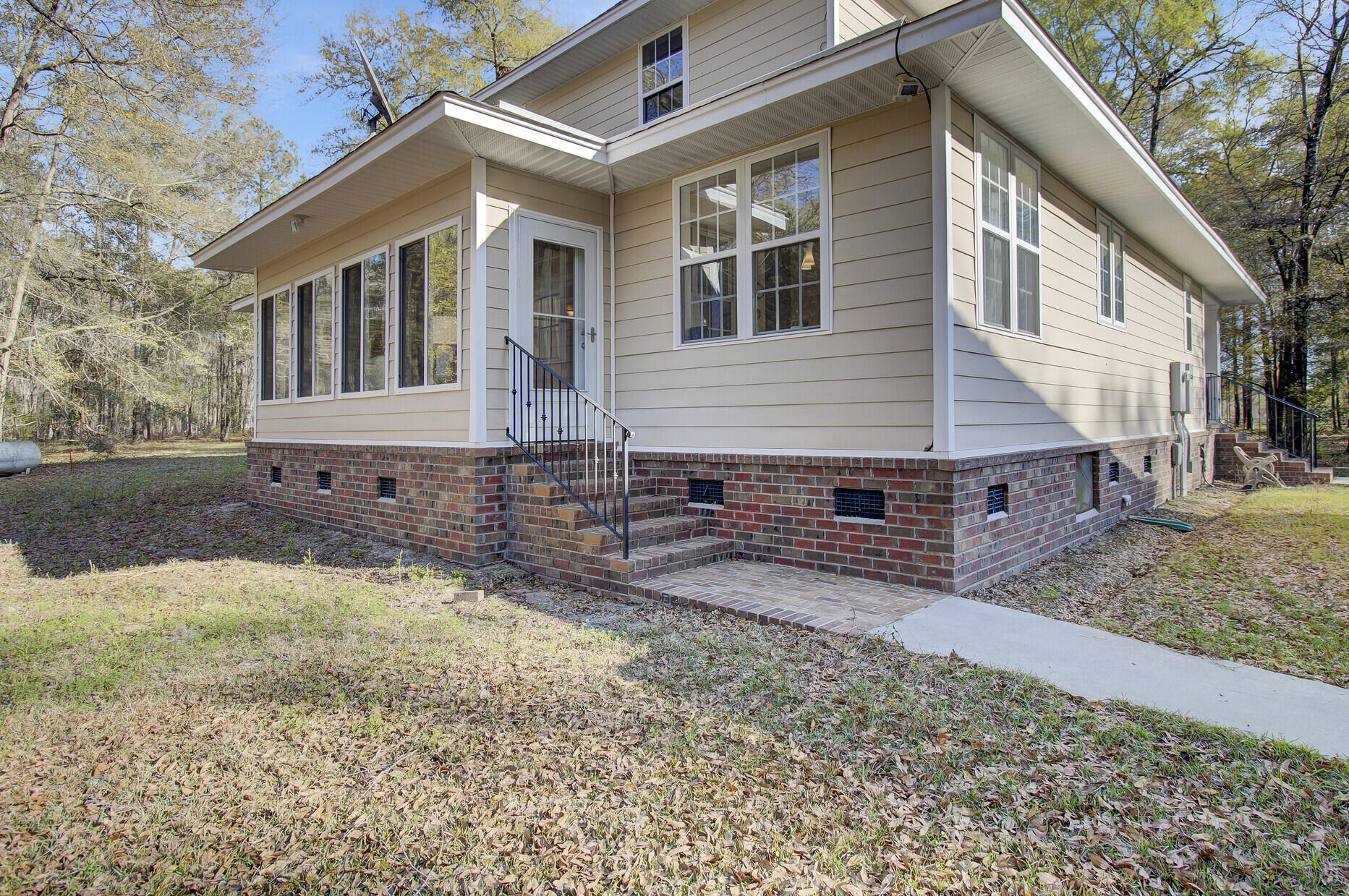 1640 Wire Road Dorchester, SC 29437 - Photo 44 of 85 Rear View of Home