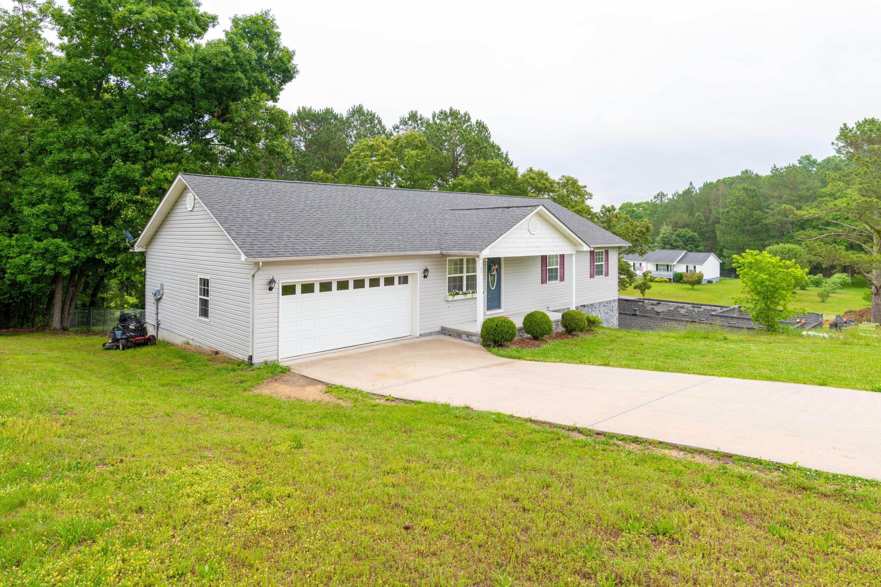 142 Pine Ridge Drive Dayton, TN 37321 - Photo 2 of 30 D85_2160
